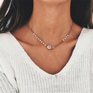 NWOT Dainty Gold Opal Medallion Necklace